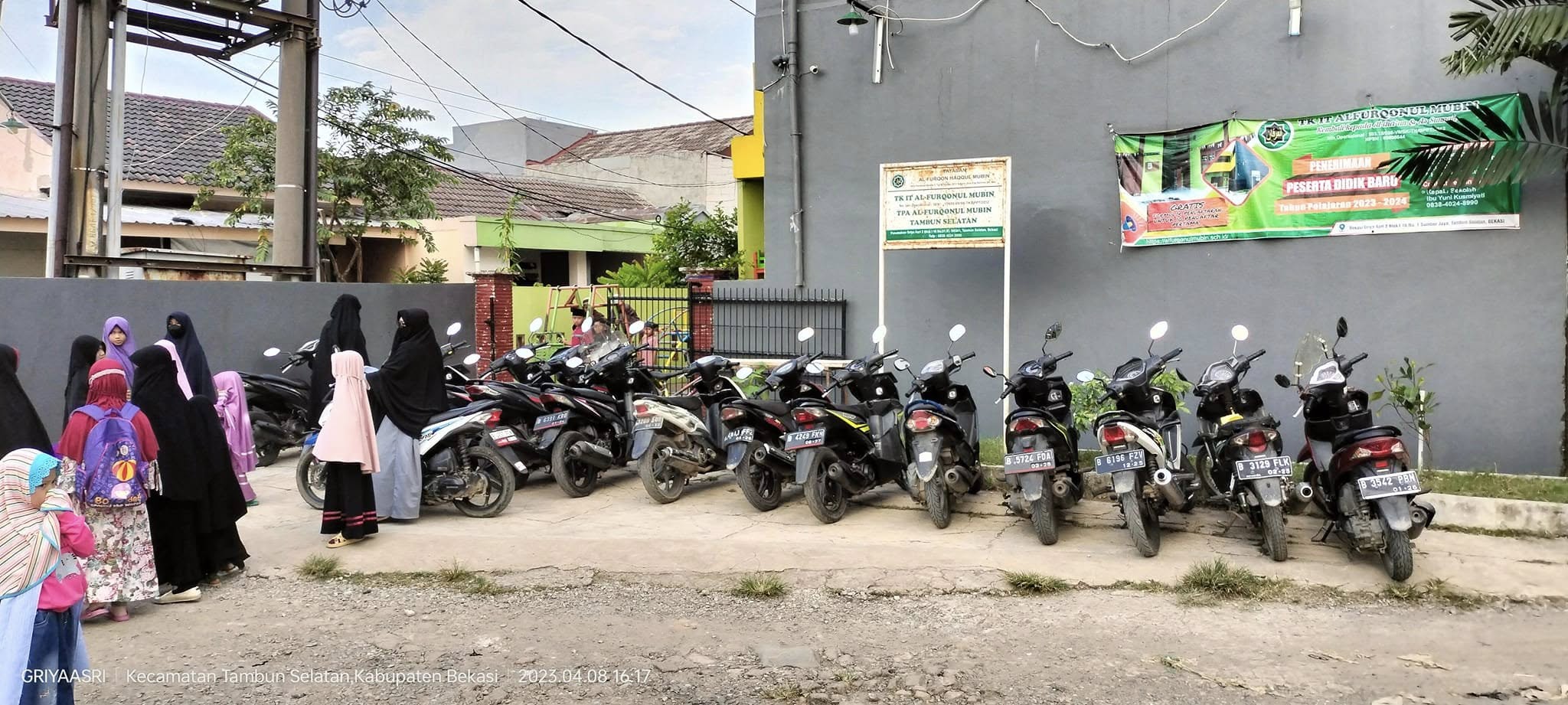 Hero Yayasan 1