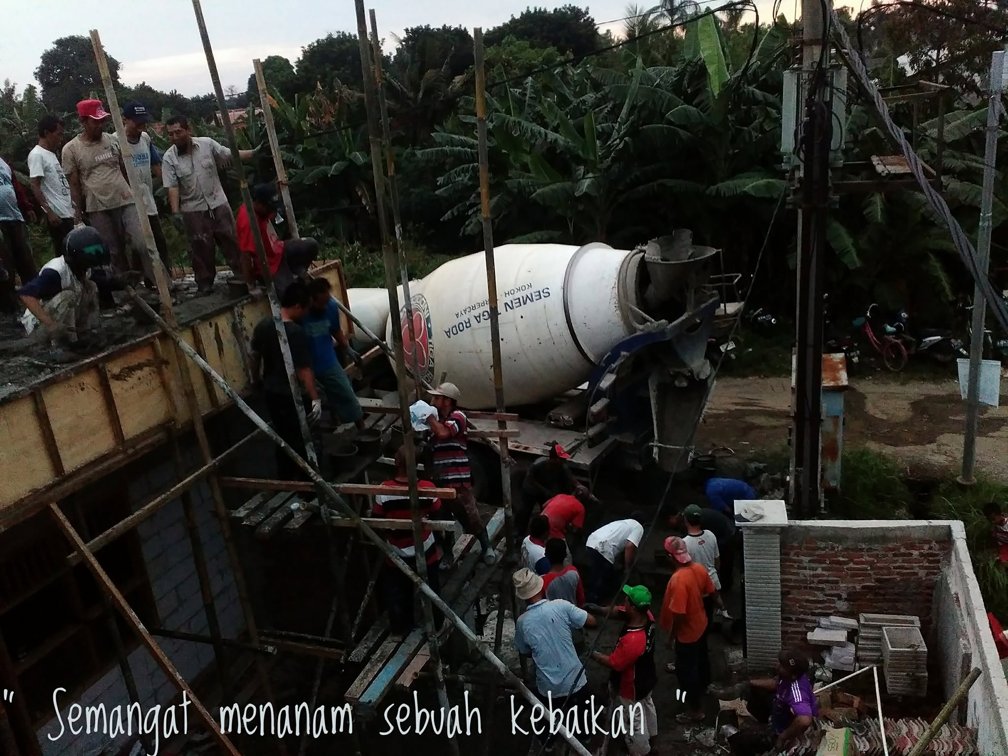 Proses Pembangunan Gedung 16